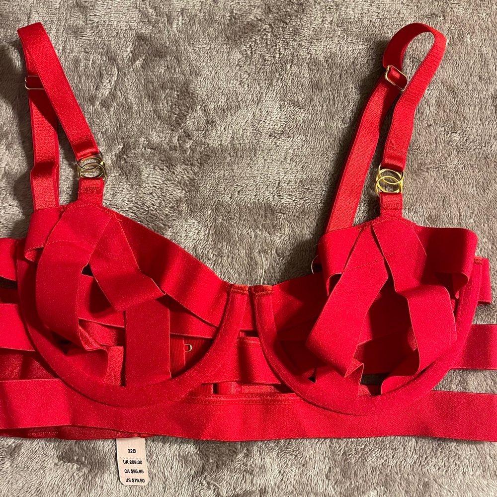 Victoria’s Secret Bra